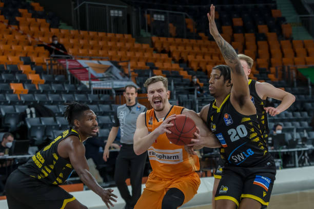 量的短传配 量的短传配